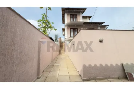 Casa com 3 Quartos à venda, 181m² no Cidade Nova, Rio Bonito