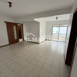 Apartamento com 3 Quartos para alugar, 95m² no Vila Nova, Jaraguá do Sul