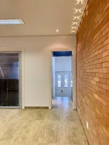 Imóvel Comercial para alugar, 194m² no Auxiliadora, Porto Alegre