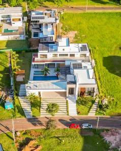 Casa de Condomínio com 8 Quartos à venda, 1200m² no CECOM (Jacaré), Cabreúva