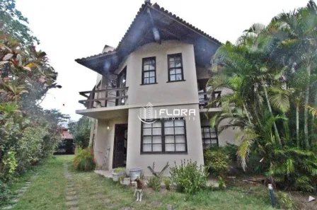 Casa com 4 Quartos à venda, 230m² no Camboinhas, Niterói