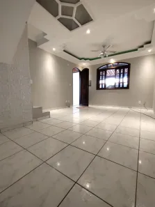 Casa com 3 Quartos à venda, 100m² no Parque Califórnia, Jacareí