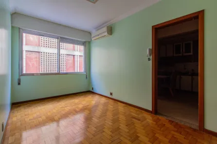 Apartamento com 2 Quartos à venda, 72m² no Centro Histórico, Porto Alegre