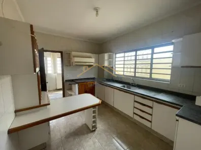 Casa com 3 Quartos para alugar, 158m² no Cidade Jardim, Americana