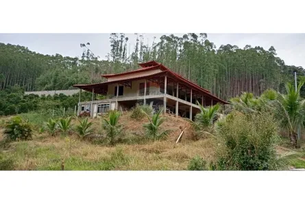 Fazenda/Sítio com 3 Quartos à venda, 600m² no , Ewbank da Câmara