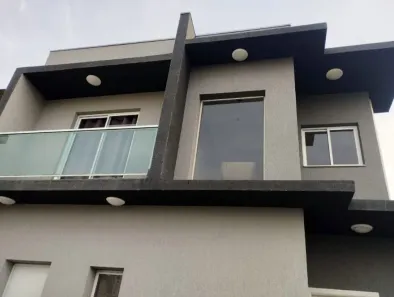 Casa com 3 Quartos à venda, 215m² no Portais (Polvilho), Cajamar