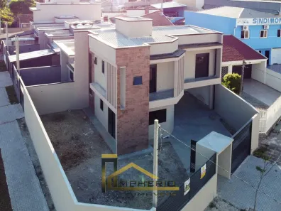 Sobrado com 3 Quartos à venda, 135m² no Estação, Araucária