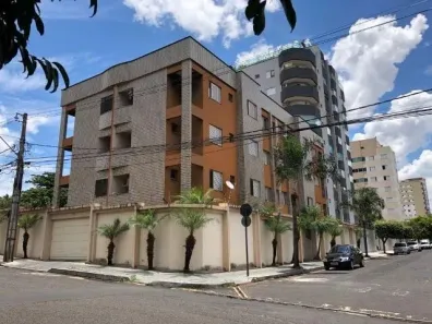 Apartamento com 3 Quartos à venda, 80m² no Saraiva, Uberlândia