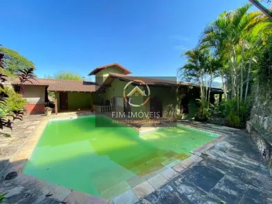 Casa de Condomínio com 6 Quartos à venda, 431m² no Itaipu, Niterói