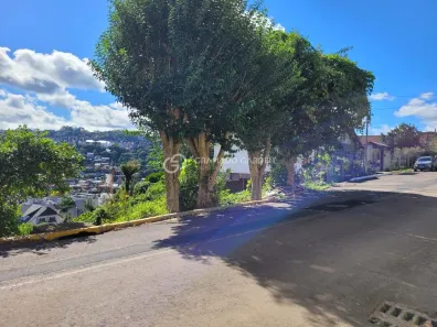 Lote/Terreno à venda, 425m² no Bairro Piratini, Gramado
