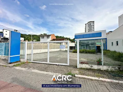 Ponto Comercial para alugar, 352m² no Centro, Blumenau