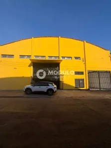 Galpão/Depósito/Armazém para alugar, 1300m² no Tibery, Uberlândia