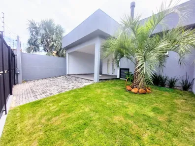 Casa com 3 Quartos à venda, 203m² no Ipanema, Porto Alegre