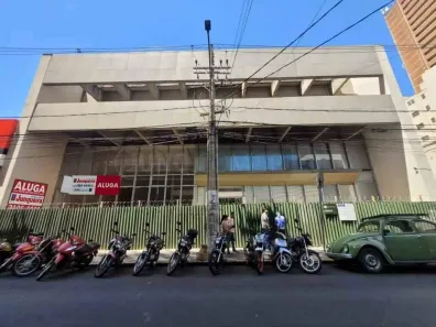 Prédio Comercial para alugar, 2924m² no Centro, Piracicaba