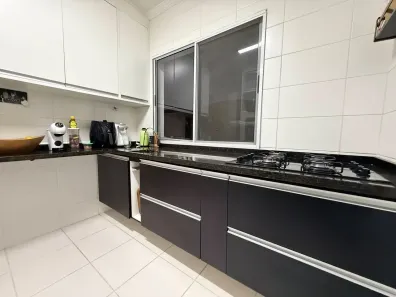 Sobrado com 3 Quartos à venda, 112m² no Loteamento Villa Branca, Jacareí