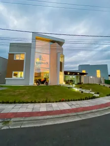 Casa de Condomínio com 3 Quartos à venda, 300m² no Boulevard Lagoa, Serra