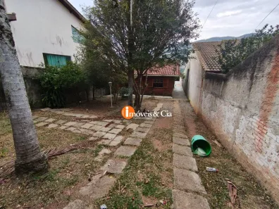 Casa com 3 Quartos à venda, 180m² no Vila Petrópolis, Atibaia