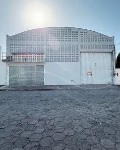 Galpão/Depósito/Armazém para alugar, 600m² no Shell, Linhares