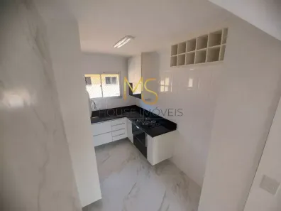 Casa com 2 Quartos para alugar, 50m² no Jardim Torino, Cotia