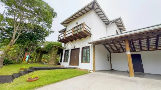 Casa com 5 Quartos à venda, 465m² no Ibiraquera, Imbituba