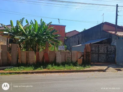 Lote/Terreno à venda, 253m² no Jardim Santa Martha, Leme