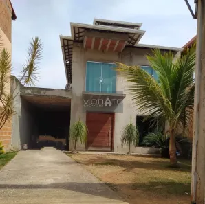 Casa com 3 Quartos à venda, 154m² no Sapucaia II, Contagem