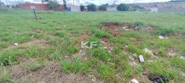 Lote/Terreno à venda, 220m² no Bella Cravinhos I, Cravinhos