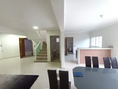 Imóvel Comercial com 3 Quartos à venda, 220m² no Jardim Bela Vista, Santo André