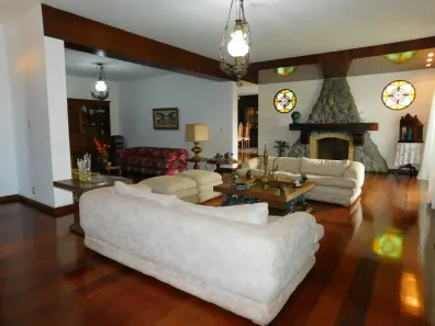 Casa com 6 Quartos à venda, 550m² no Mangabeiras, Belo Horizonte