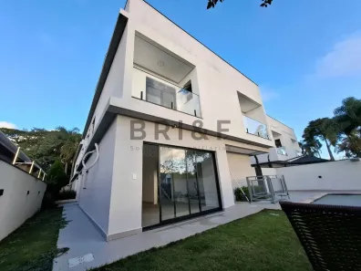 Casa de Condomínio com 4 Quartos à venda, 221m² no Jardim Prudência, São Paulo