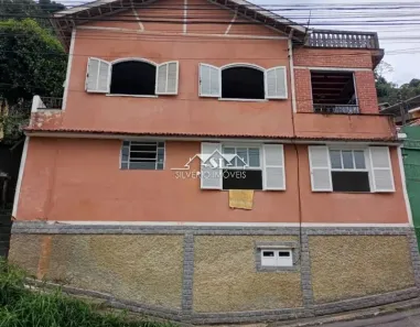Casa com 3 Quartos à venda, 90m² no Centro, Petrópolis