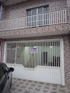 Casa com 3 Quartos para alugar, 200m² no Jardim Robru, São Paulo