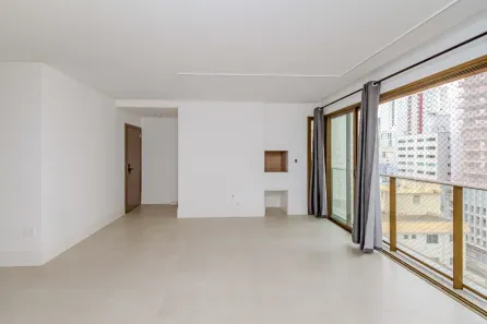 Apartamento com 4 Quartos à venda, 138m² no Centro, Balneário Camboriú
