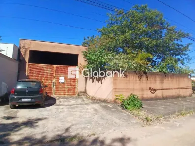 Lote/Terreno para alugar, 100m² no Chácaras Paraíso, Montes Claros