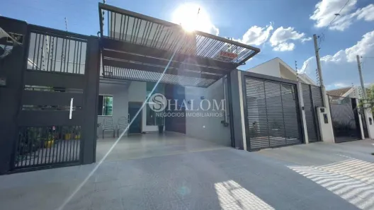 Casa com 3 Quartos à venda, 105m² no Jardim Monte Rei, Maringá