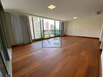 Apartamento com 3 Quartos à venda, 257m² no Cambuí, Campinas