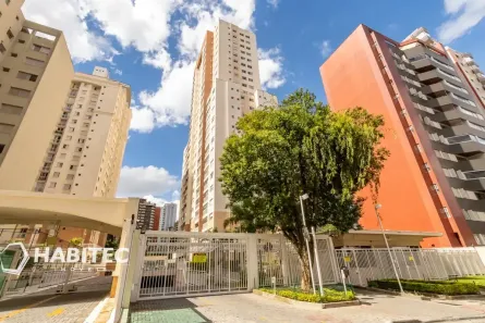 Apartamento com 2 Quartos para alugar, 85m² no Água Verde, Curitiba