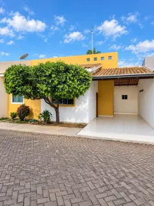 Casa de Condomínio com 3 Quartos à venda, 130m² no Jardim Imperial, Aparecida de Goiânia