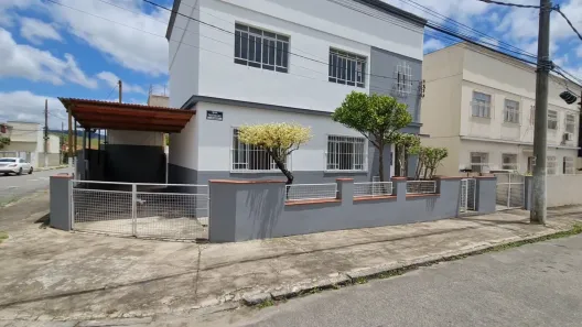 Apartamento com 2 Quartos para alugar, 70m² no Bairro de Fátima, Valença