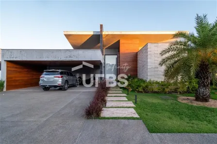 Casa de Condomínio com 5 Quartos à venda, 480m² no Jardins Munique, Goiânia