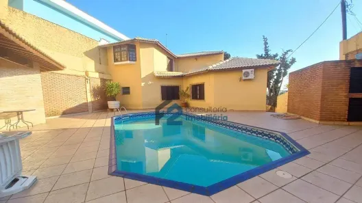 Sobrado com 4 Quartos à venda, 363m² no Vila Aquilino, Santo André