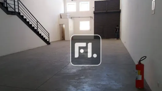 Galpão/Depósito/Armazém para alugar, 950m² no Alphaville Industrial, Barueri