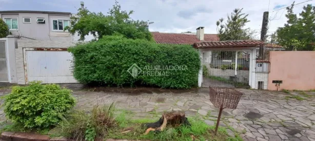 Casa com 3 Quartos à venda, 316m² no Guarujá, Porto Alegre