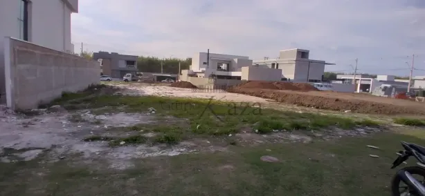 à venda, 451m² no Loteamento Vivant Urbanova, São José dos Campos