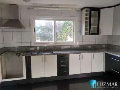 Casa de Condomínio com 3 Quartos à venda, 218m² no Parque Munhoz, São Paulo