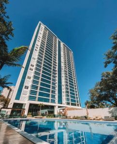 Apartamento com 3 Quartos à venda, 179m² no Zona 03, Maringá