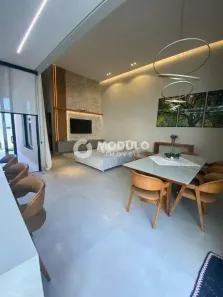 Casa com 3 Quartos à venda, 171m² no Granada, Uberlândia