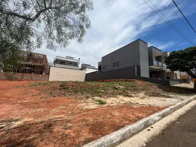 Lote/Terreno à venda, 300m² no Água Branca, Piracicaba