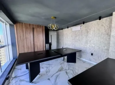 Sala Comercial à venda, 28m² no Cocó, Fortaleza
