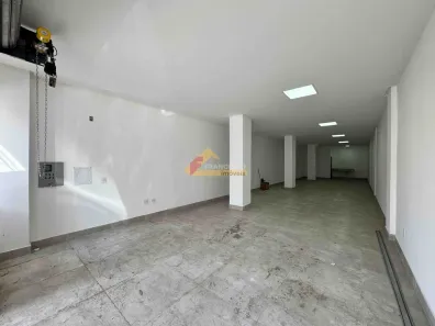 Ponto Comercial para alugar, 112m² no Centro, Divinópolis